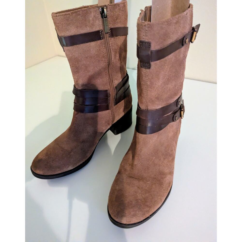 Bandolino Brown Suede Mid Calf Boots Women’s Size 7.5 Buckle Accent Side Zip Blo